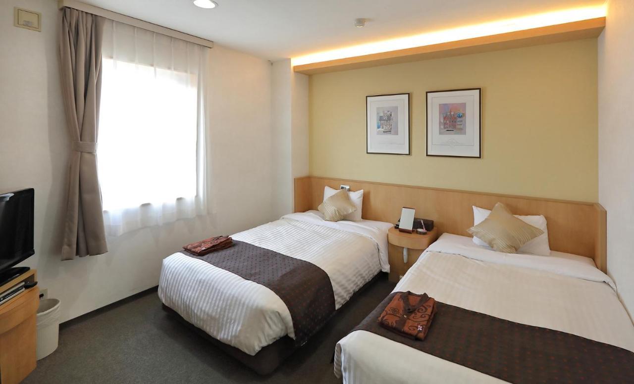 Hotel Annex Inn Shinhidaka Exterior photo